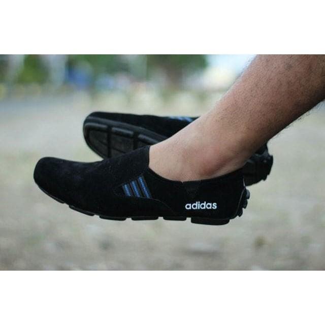 sepatu slop adidas