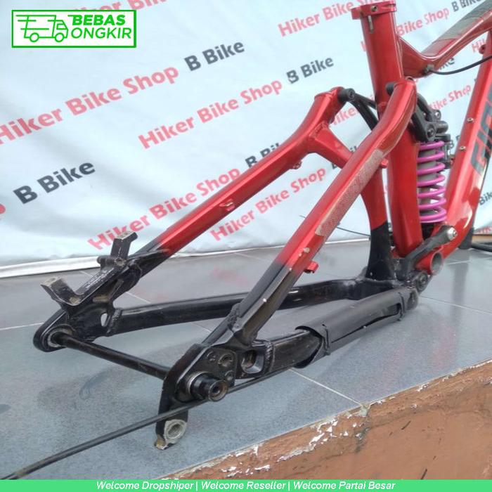 ROCKET THINK Frame MTB Giant Reign Ban 