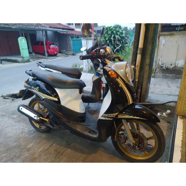 Gambar SEPEDA MOTOR AKSESORIS SEPEDA MOTOR STRIPING FINO KARBU CLASSIC dari Yesshop 88 undefined Tokopedia
