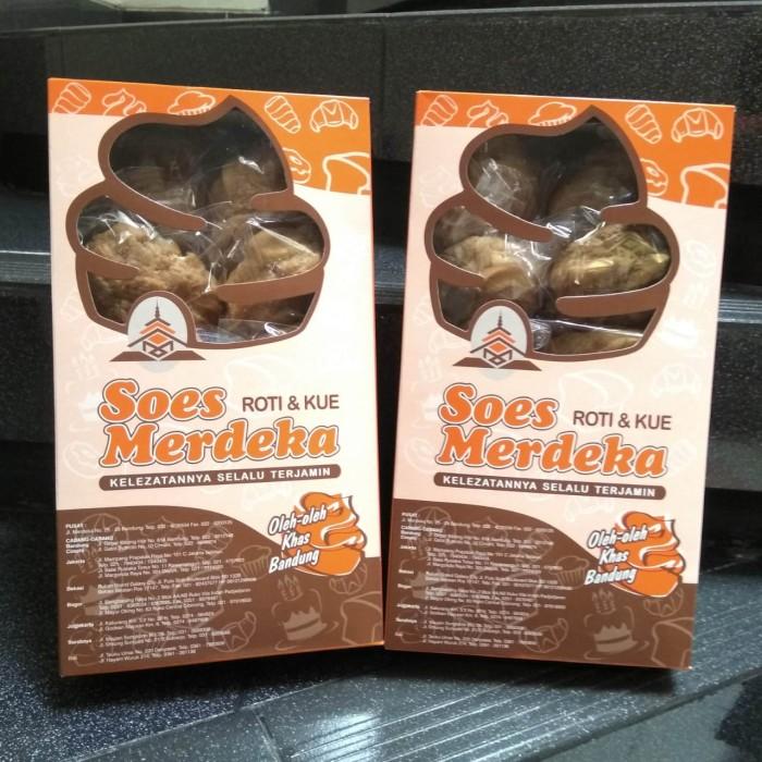 Gambar Soes Merdeka Original Cream 10 pc BANDUNG BEST SELLER HAMPERS GIFT ori - CREAM dari Sweetwhite Jakarta undefined Tokopedia