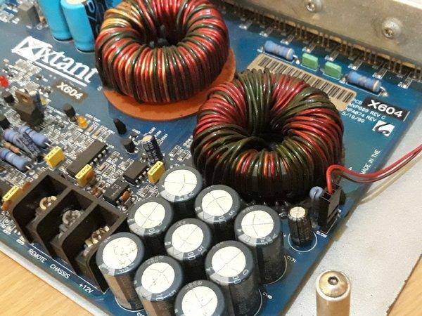 Xtant X604 4チャンネルアンプ Xtant】 エクスタント X604 4chパワーアンプ 中古品 希少品 Yahoo