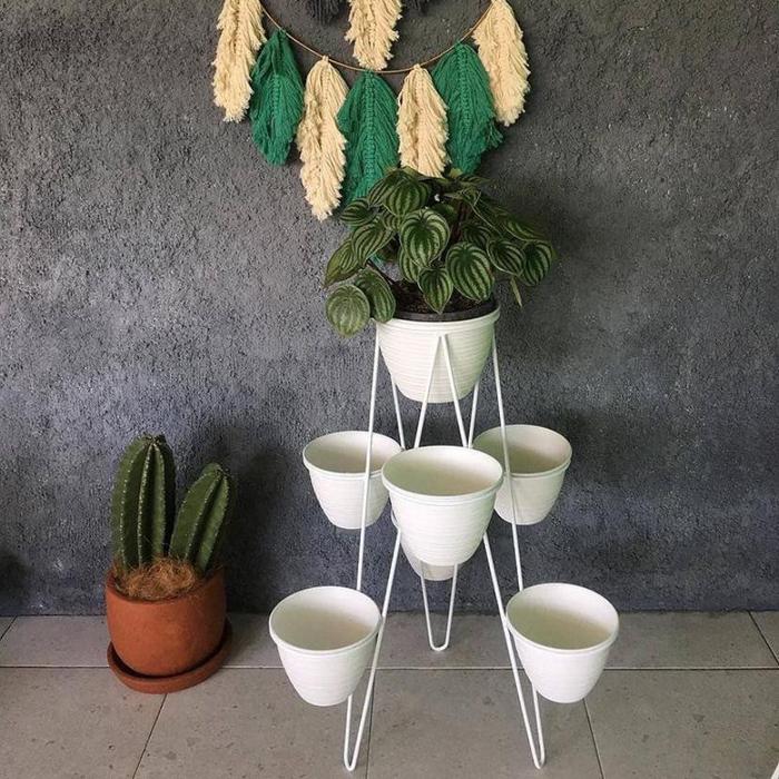 Gambar STANDING POT MURAH / RAK BUNGA BESI MURAH / RAK SUSUN 6 - MENARA POT 15, T80cm dari getah karet cair undefined Tokopedia