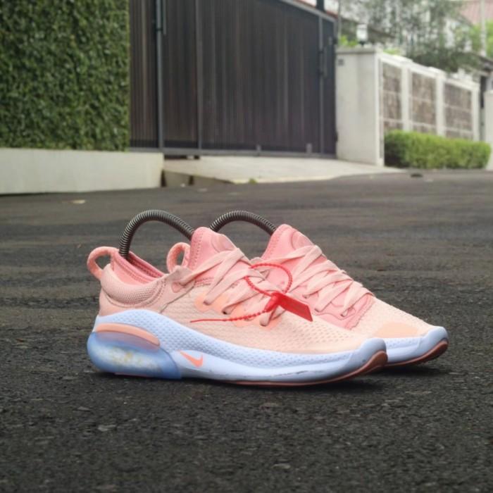 Gambar Sepatu sneakers wanita Joyride Run Flyknit import quality - Merah Muda, 36 dari STOAJUANA undefined Tokopedia