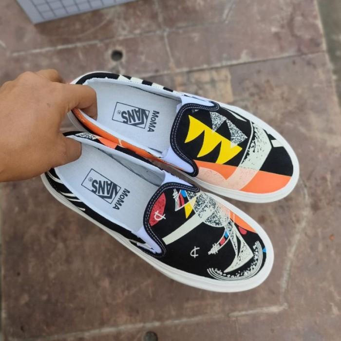 Jual Sneakers Pria Wanita V@ns Slip On Moma Black OG Quality 38