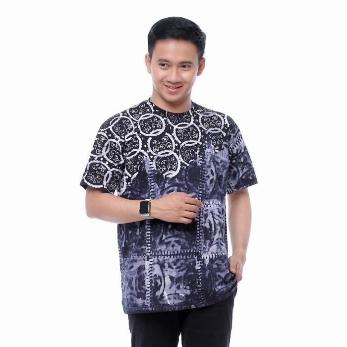 Gambar Kaos Pria Distro motif Batik monochrome - No 1, M dari Gerai Batik Arsobo Pekalongan undefined Tokopedia
