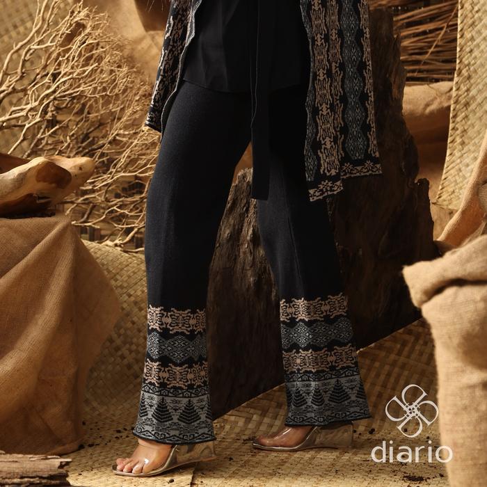 Gambar Diario x Nabila Hatifa Gata Knit Attire Kulot - Black dari Diario undefined Tokopedia
