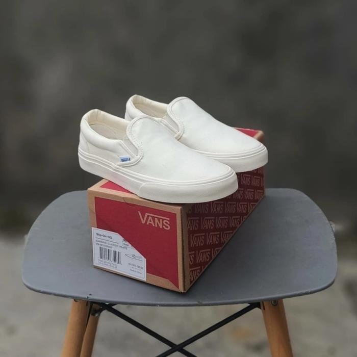 Gambar TN661 Vans Slip On X Moma Classic Vasily Kandinsky Premium BNIB Pria W dari  undefined Tokopedia