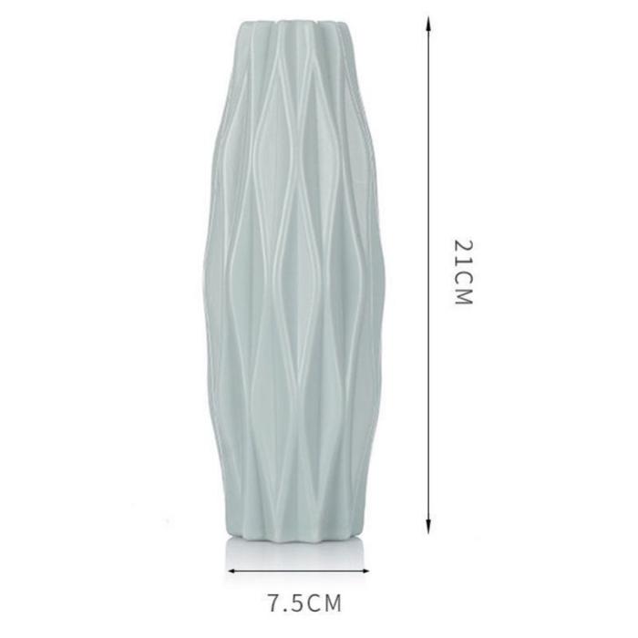 Gambar Vas Bunga Plastik Diamond Minimalis Aesthetic / Vas Korea Estetik - VAS BIRU dari Dekorastiq undefined Tokopedia