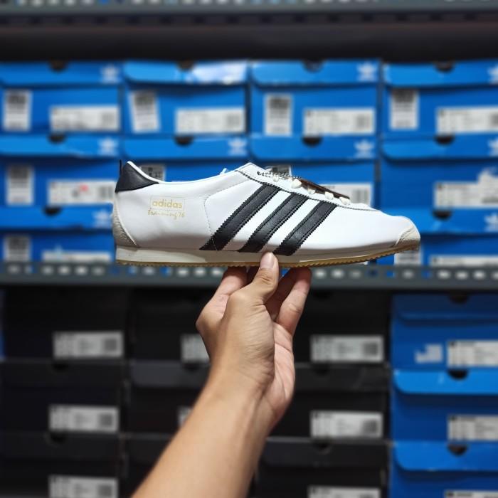 Gambar Adidas Training 76 SPZL White Black Original EH3058 - 39.5 dari BM STORE ORIGINAL FOOTWEAR undefined Tokopedia