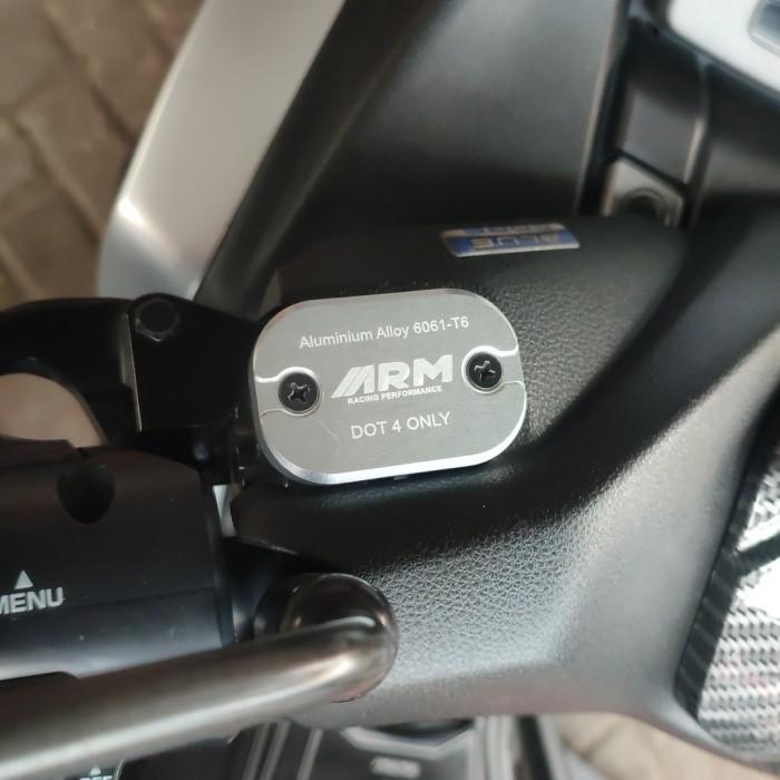 Gambar Cover Tutup Master Rem Nmax 2020 new full Cnc Arm Yamaha Nmax - silver, Satuan dari market acc_NEW undefined Tokopedia