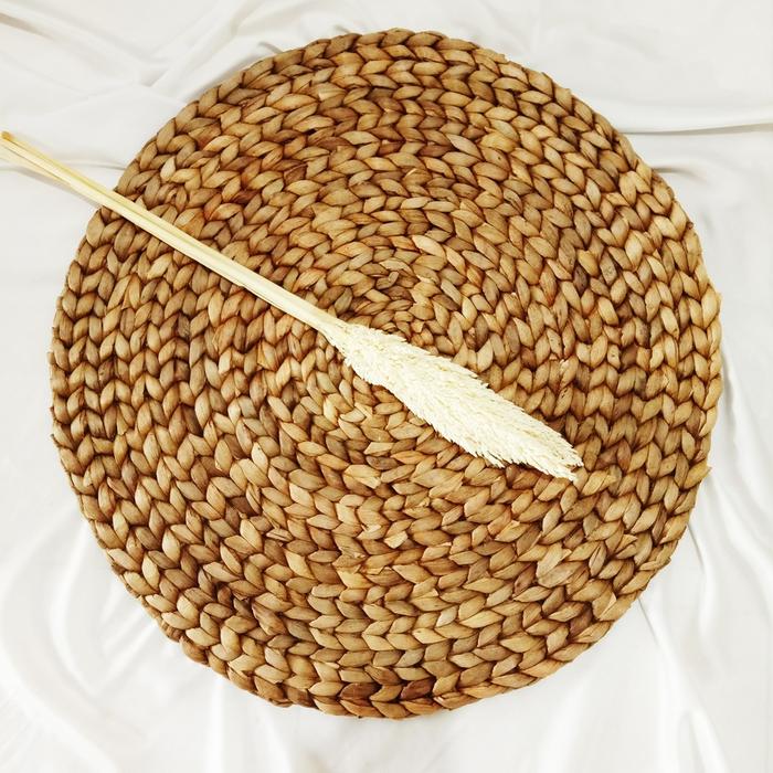 Gambar karpet bulat natural / rug nyaman enceng gondok warna natural - 60 CM ENCENG dari ECOGREEN LIVING undefined Tokopedia