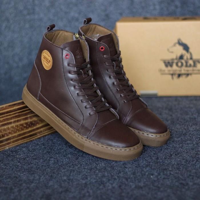 SEPATU WOLF SNEAKERS HIGH ZIPPER ORIGINAL BROWN KULIT ASLI KASUAL  Cokelat, 41 di Gallery Buya Syauqia Tokopedia