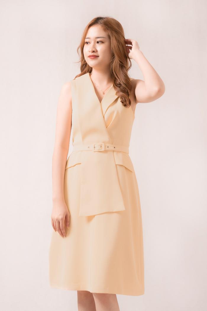 Gambar Hyo Flap Collar Midaxi Dress 524182/RIMINI/Wanita/Belt/Depan/ - S, APRICOT dari RIMINI SEMARANG undefined Tokopedia