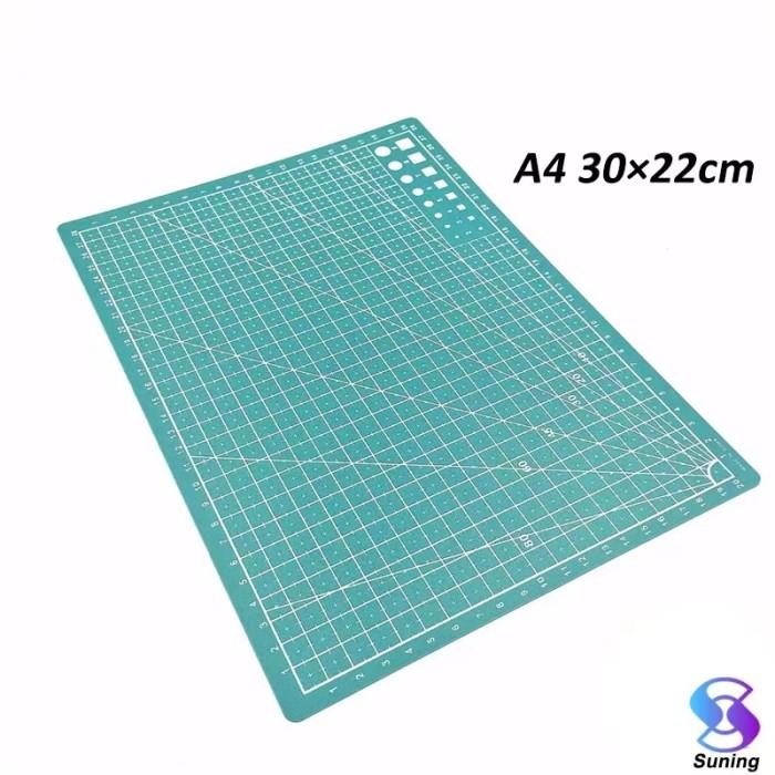Gambar Alas Potong Ukuran A3 /A4 PVC Cutting Mat Cutting Pad Board Alat DIY D - A4-Green dari KHINSUN Mall undefined Tokopedia