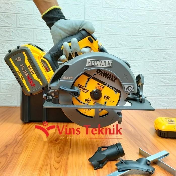 Image of DeWalt DCS578 cordless circular saw at Best Buy