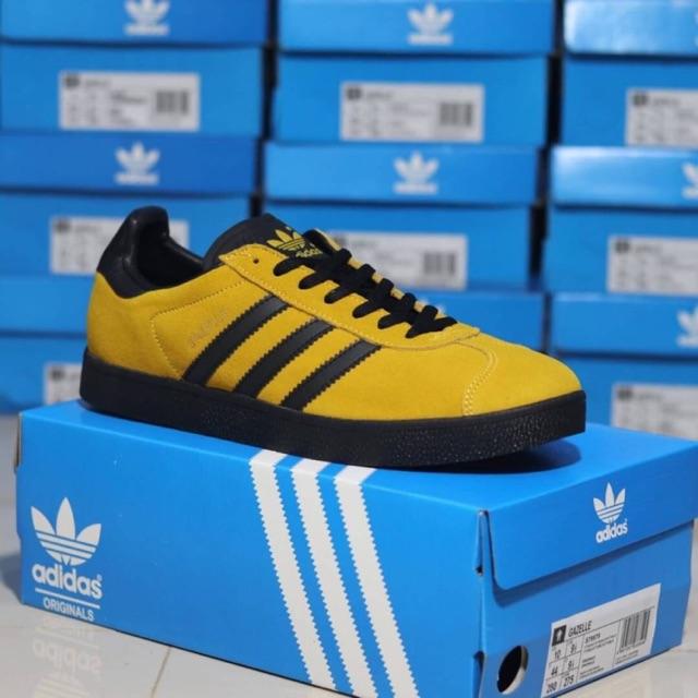 yellow gazelles