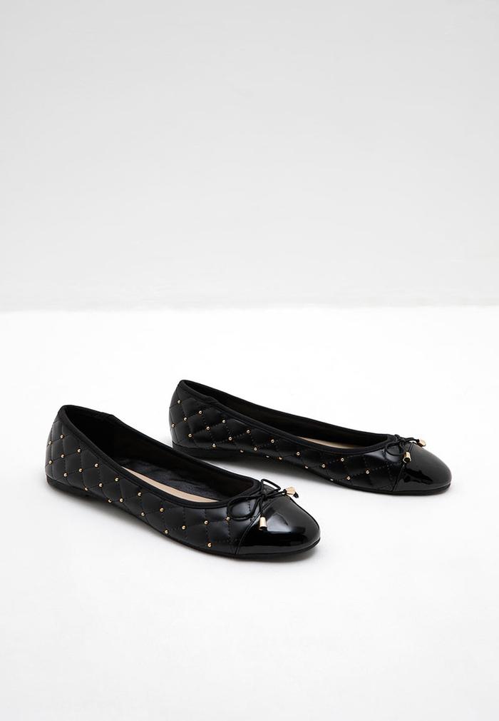 Gambar Berrybenka - Sepatu Flatshoes Wanita Sofia Metty Ballerina - Black, 37 dari Berrybenka undefined Tokopedia