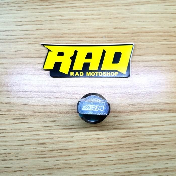 Gambar TUTUP OLI GARDAN FULL CNC ARM YAMAHA UNIVERSAL NMAX AEROX LEXI MIO M3 - Silver dari RAD MOTOSHOP undefined Tokopedia