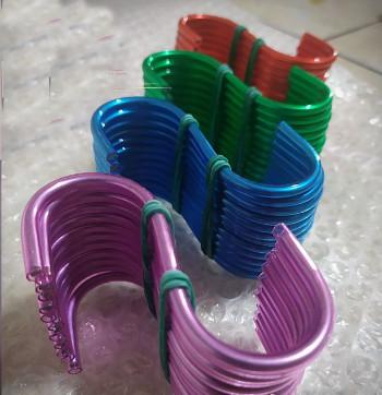 Gambar Gantungan Hook Stainless Bentuk huruf S untuk Baju Peralatan Dapur dll - 8x4(besi+selang dari YogaMart_NEW undefined Tokopedia