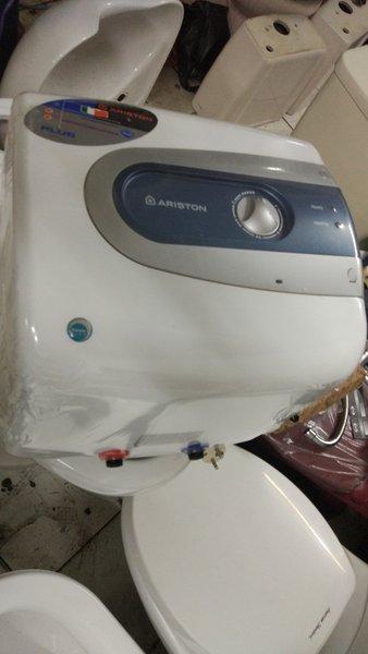 Jual Jual Water Heater Ariston TI PRO 15 Liter Berkualitas Kota