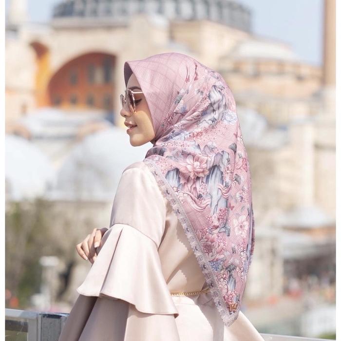 Gambar TERLARIS Nirwana scarf vanilla hijab SIAP KIRIM dari dika shop110 undefined Tokopedia