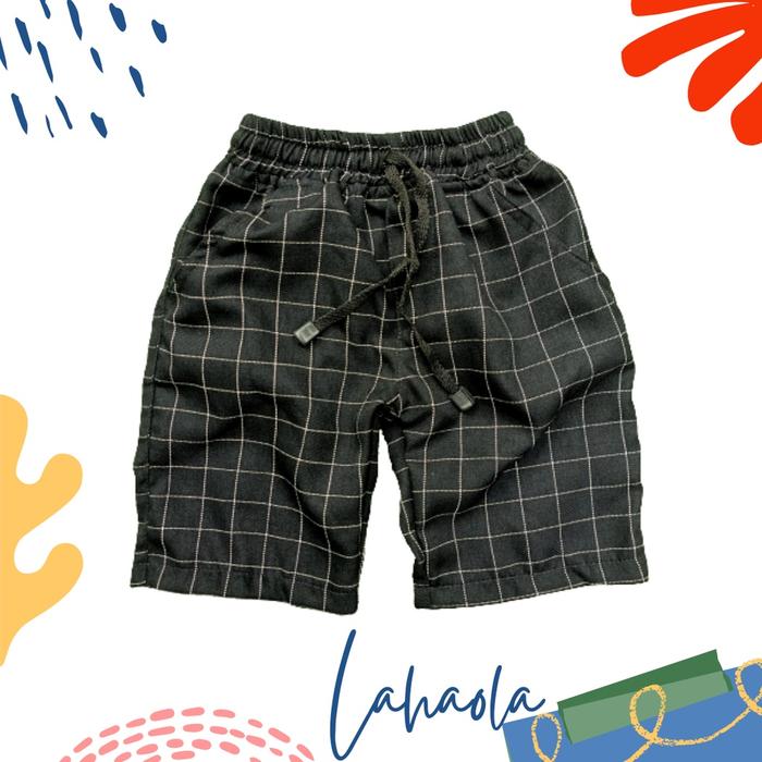 Gambar Celana pendek Tartan anak 1-13 tahun unisex garis kotak - Tarpen Hitam, L dari RHA.ID undefined Tokopedia