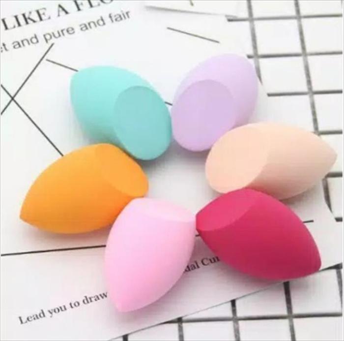 Gambar TLS 423 - Spon Sponge MakeUp puff beauty blender Makeup Powder - OVAL dari tas lucu surabaya undefined Tokopedia
