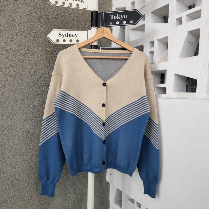 Gambar Jaket Rajut V neck Dua Warna / Outer Wanita Rajut Komputer - Denim Crem dari Rumah Rajut Murah undefined Tokopedia