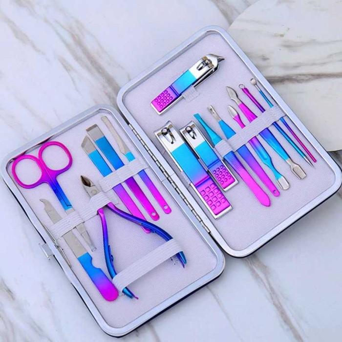 Gambar ALAT POTONG KUKU GUNTING KUKU NAIL ART SET MANICURE PEDICURE SET 18 - 15 in 1 NEW dari ODY-STORE undefined Tokopedia