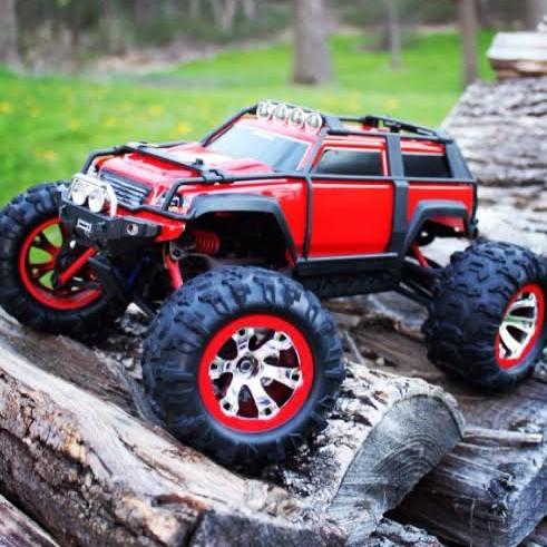 Traxxas 72054-1 Summit 116 Rc Car Crawler Adventure Climbing