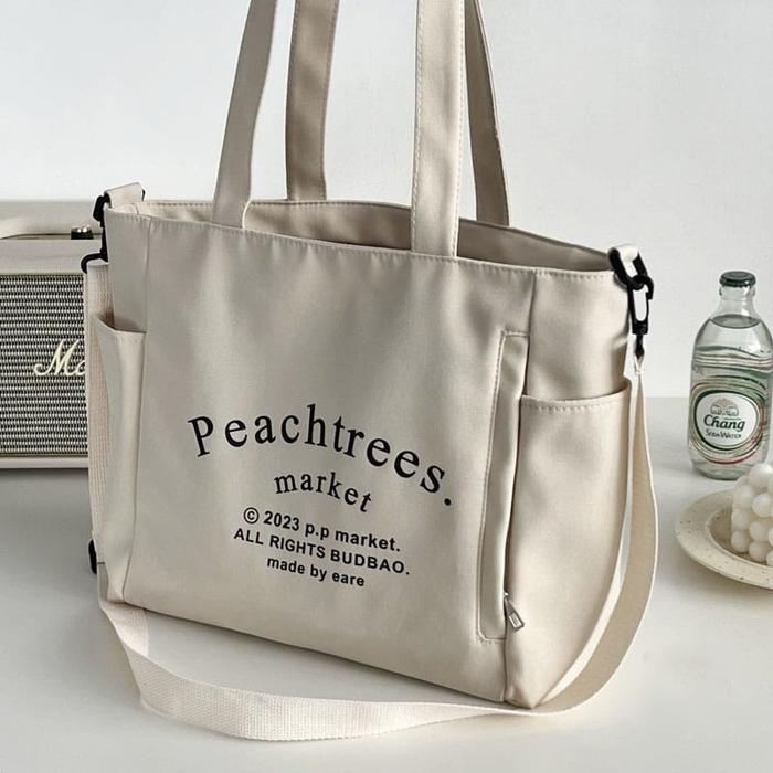 Gambar tote bag kanvas premium sekaligus tas slempang Tote bag resleting lucu - KREM dari overpassion undefined Tokopedia