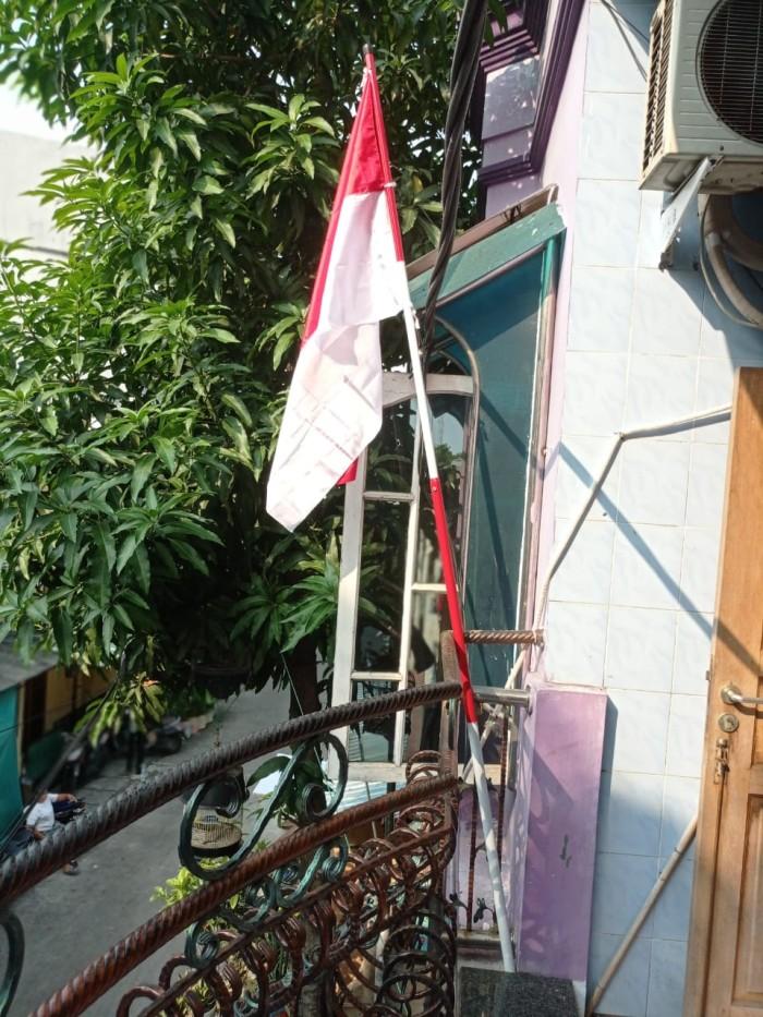 Gambar Tiang Bendera + Bendera X12Cm - merah putih dari Pramas Store undefined Tokopedia