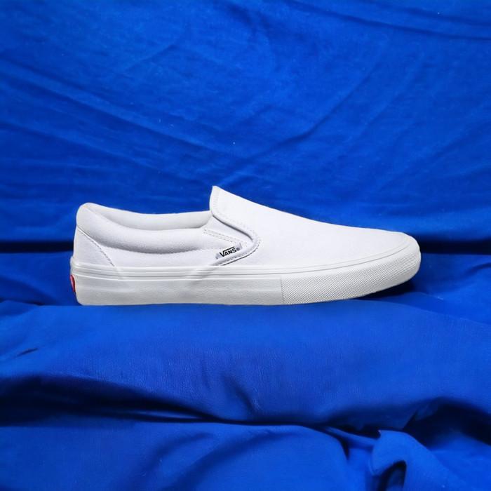 Jual Sepatu Vans Slip On PRO All White White Original 100% Putih