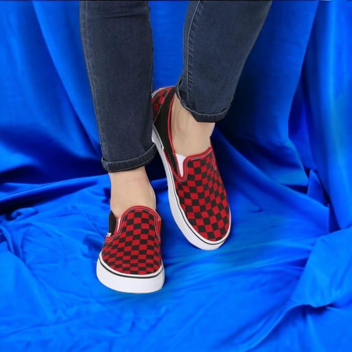 Jual Sepatu Vans Slip On Black Formula Red Checkerboard Original