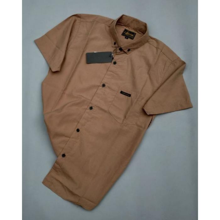 Gambar kemeja polos pria lengan pendek warna coklat milo ,cream ,kunyit - Milo, M dari Acilyroom undefined Tokopedia