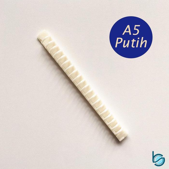 Gambar Ring Binding / Binder Loose Leaf / Refillable - Best Stationary - Putih-A5 dari Best Stationary undefined Tokopedia