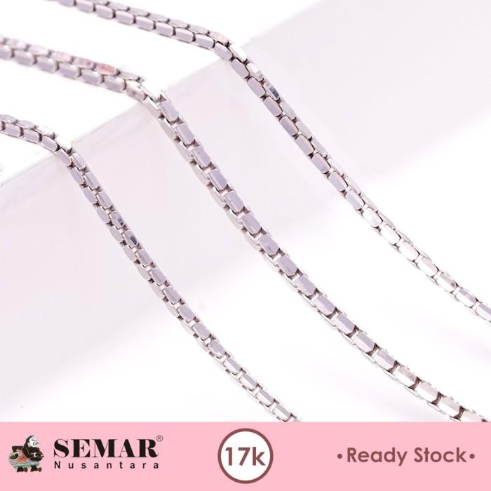 Gambar Kalung Santa Polos White Gold 17K Semar Nusantara - Normal, 9,9 - 10,2 gram dari Semar Nusantara undefined Tokopedia