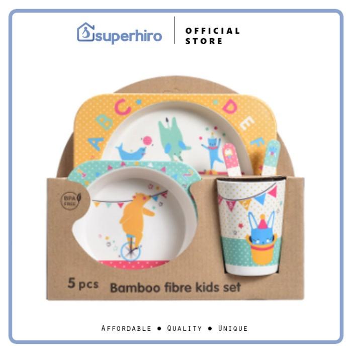 Gambar JAMINAN ORI KIDS BAMBOO FEEDING SET PIRING SET MAKAN ANAK KADO HADIAH - Circus Bear dari cbPreweATORE45 undefined Tokopedia