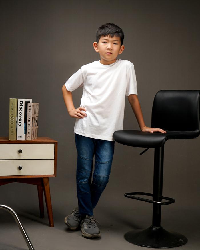 Gambar (Kids) Kaos Polos Premium WHYCOTTON Tencel Katun Modal UNISEX - Putih, S dari WHYCOTTON undefined Tokopedia