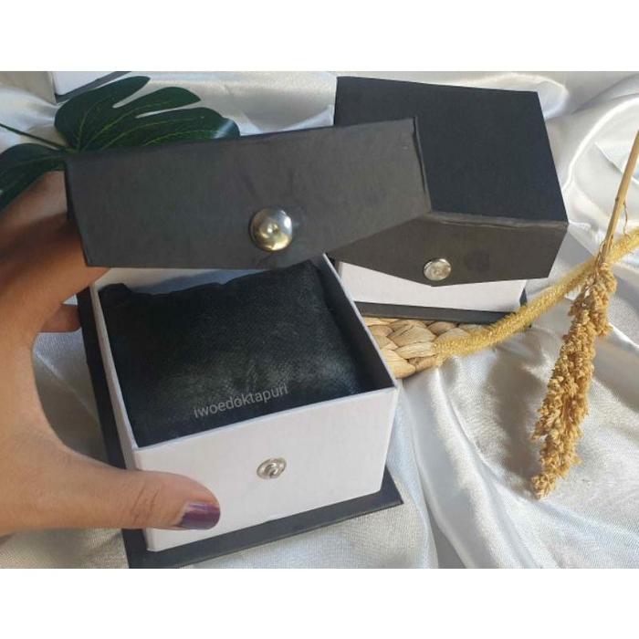 Gambar IWD Jam Tangan Wanita Kecil Quartz Strap PU Analog Casual RM041 Origin - Wadah Jam dari Miss beauti jam tangan undefined Tokopedia