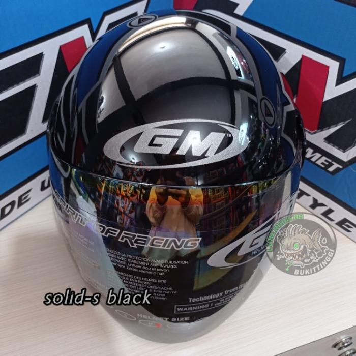 Gambar HELM GM EVOLUTION SOLID BLACK - Solid-s black, M dari Giozil undefined Tokopedia