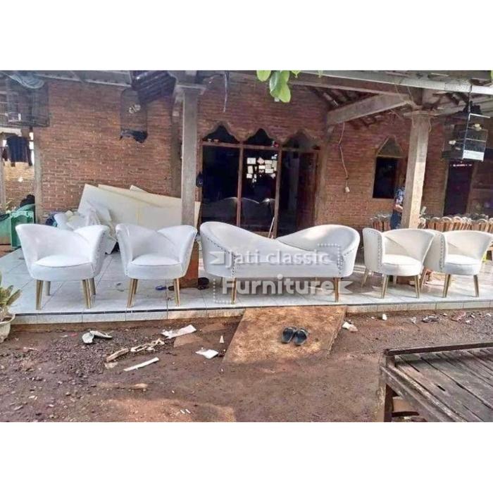 Gambar furniture Kursi pelaminan LOVE, Sofa pengantin - 1set dari jati classic official undefined Tokopedia