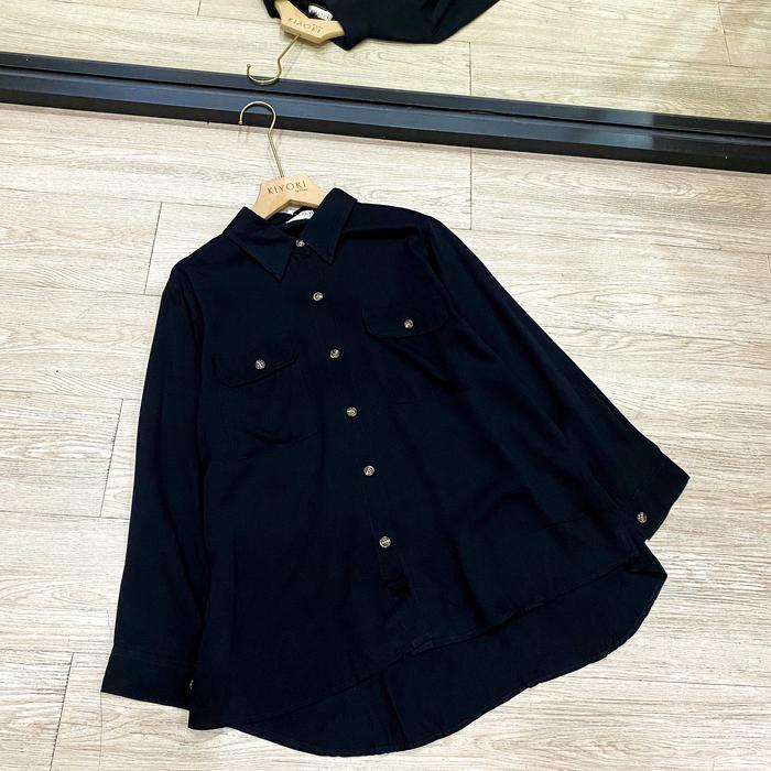 Gambar DITHA BASIC PLAIN SHIRT - BLACK dari Kiyoribylins undefined Tokopedia