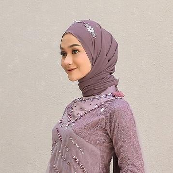 Gambar Setelan Pakaian Couple Kebaya Set Rok Instan Kemeja Batik Modern Jumbo - Hijab Pashmina, L dari Bharatabatik99 undefined Tokopedia