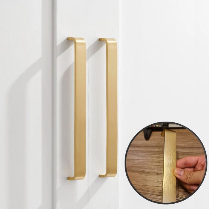 Gambar Wide Brushed Gold Wardrobe pull Tarikan Lemari Emas Gagang laci Panama - 128mm dari Woodstock Decor undefined Tokopedia
