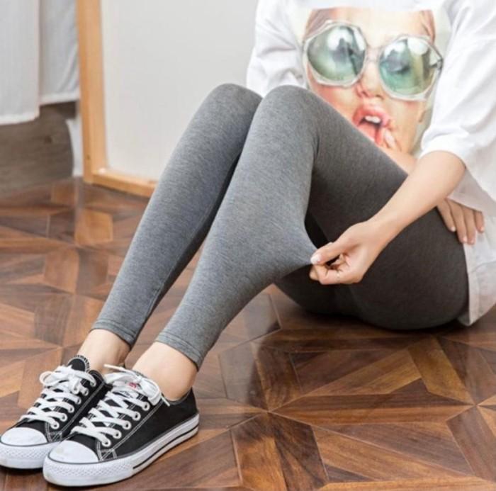 Gambar Celana Legging Panjang wanita murah dan bahan kaos ukuran All Size - JUMBO 65-95KG, NAVY dari Kenzi store_NEW undefined Tokopedia