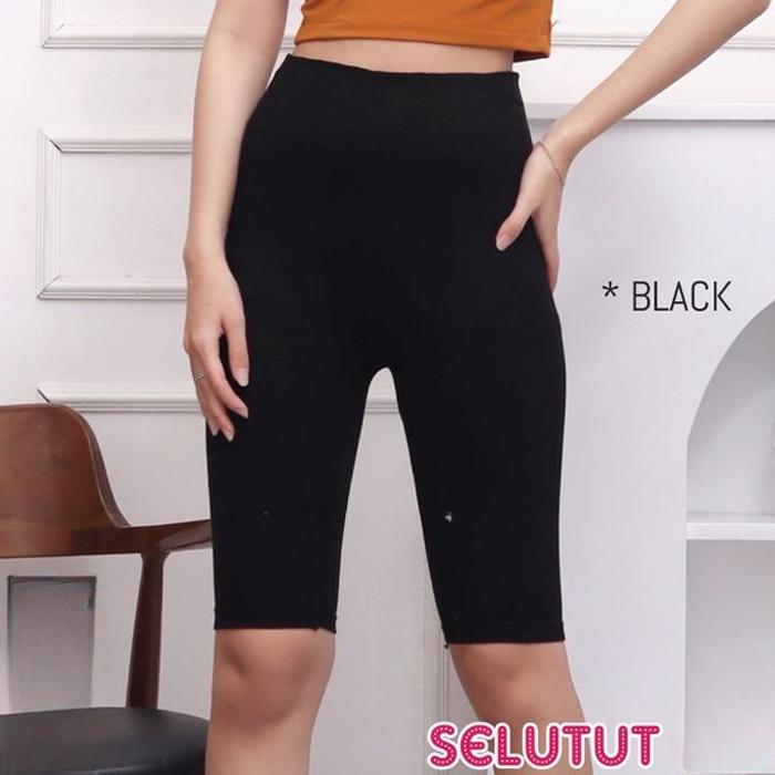 Gambar Celana Legging Pendek 3/4 Selutut Wanita HighWaist Hw Jumbo Tebal - Hitam dari Kemben Ayu undefined Tokopedia
