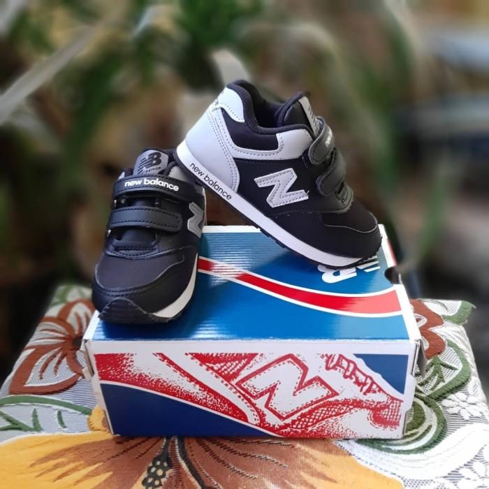 Gambar Sepatu Anak New Balance Laki-Laki Dan Perempuan Perekat - 5, 28 dari Escalation undefined Tokopedia