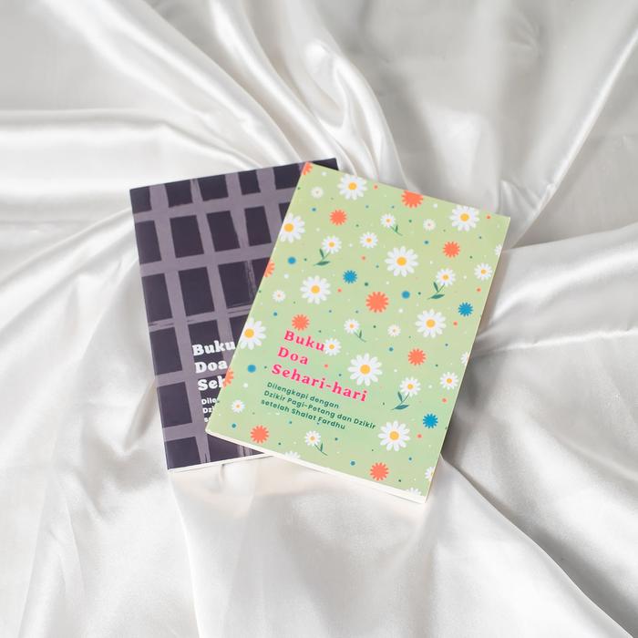 Gambar Buku Kumpulan Doa Sehari-hari - Dzikir Pagi Petang - Hariku Studio - Hijau dari Hariku Studio undefined Tokopedia