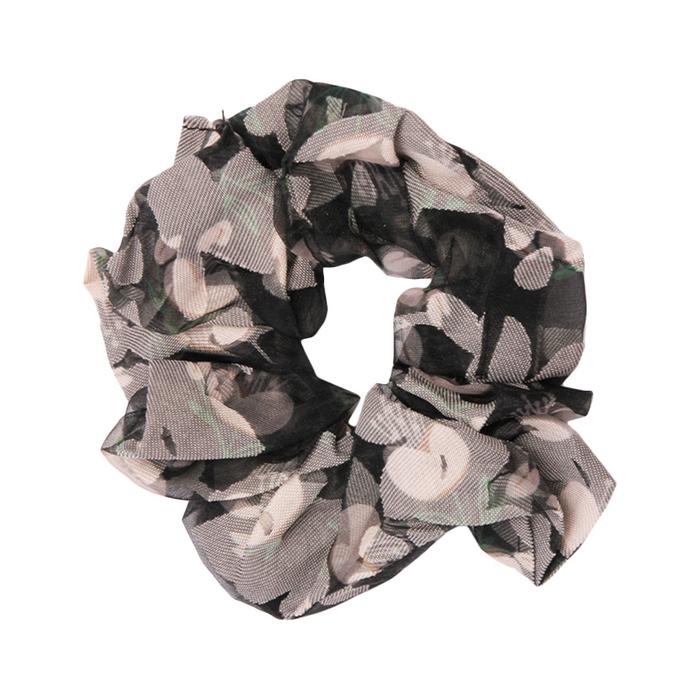 Gambar Stroberi Scrunchie Motif Flower Hair Tie - Tulle -1 dari Stroberi Accessories undefined Tokopedia